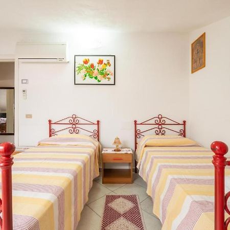 La Brezza Del Sud Villa Teulada Exteriör bild